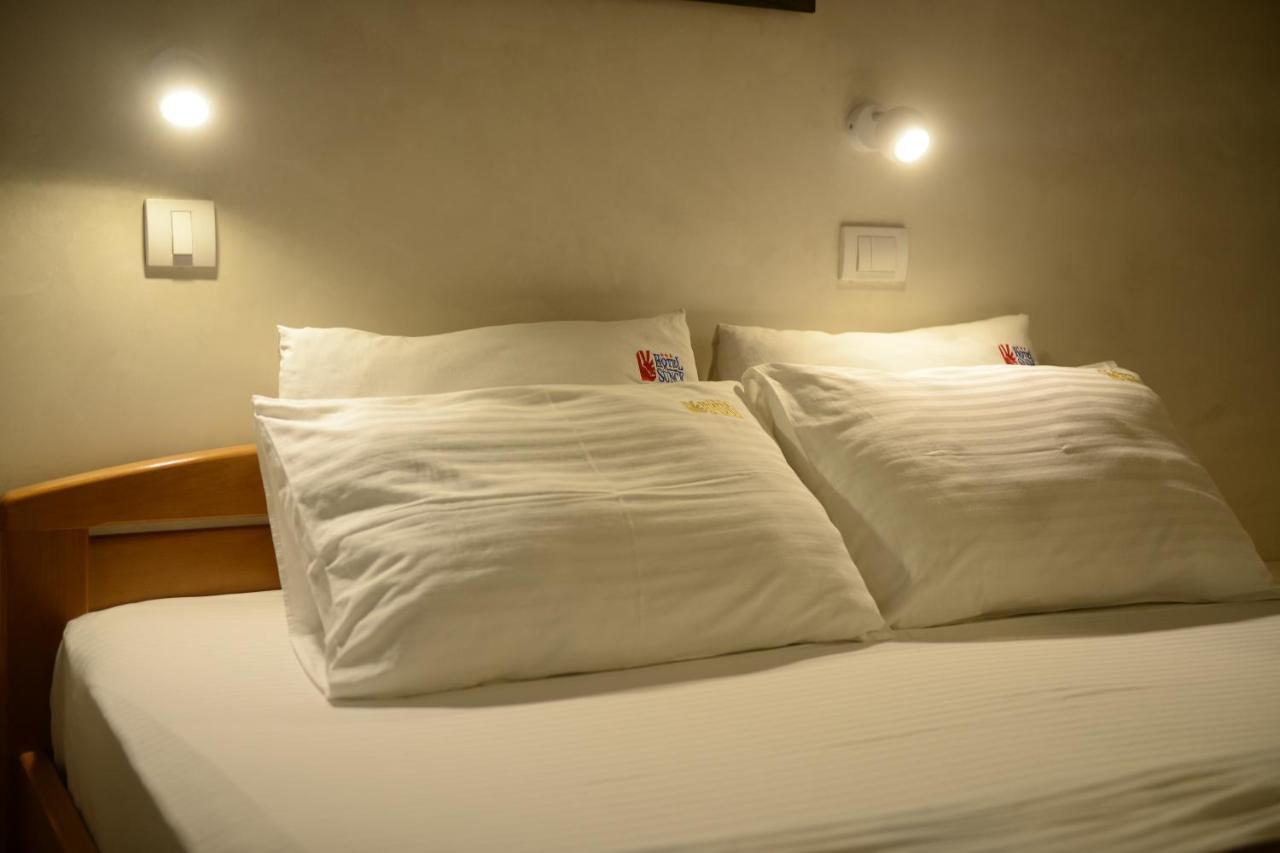 Hotel Sunce Kraljevo Buitenkant foto
